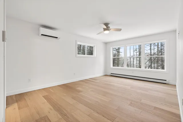 $839,000 | 1595 U S 1 Route, Freeport, ME 04032