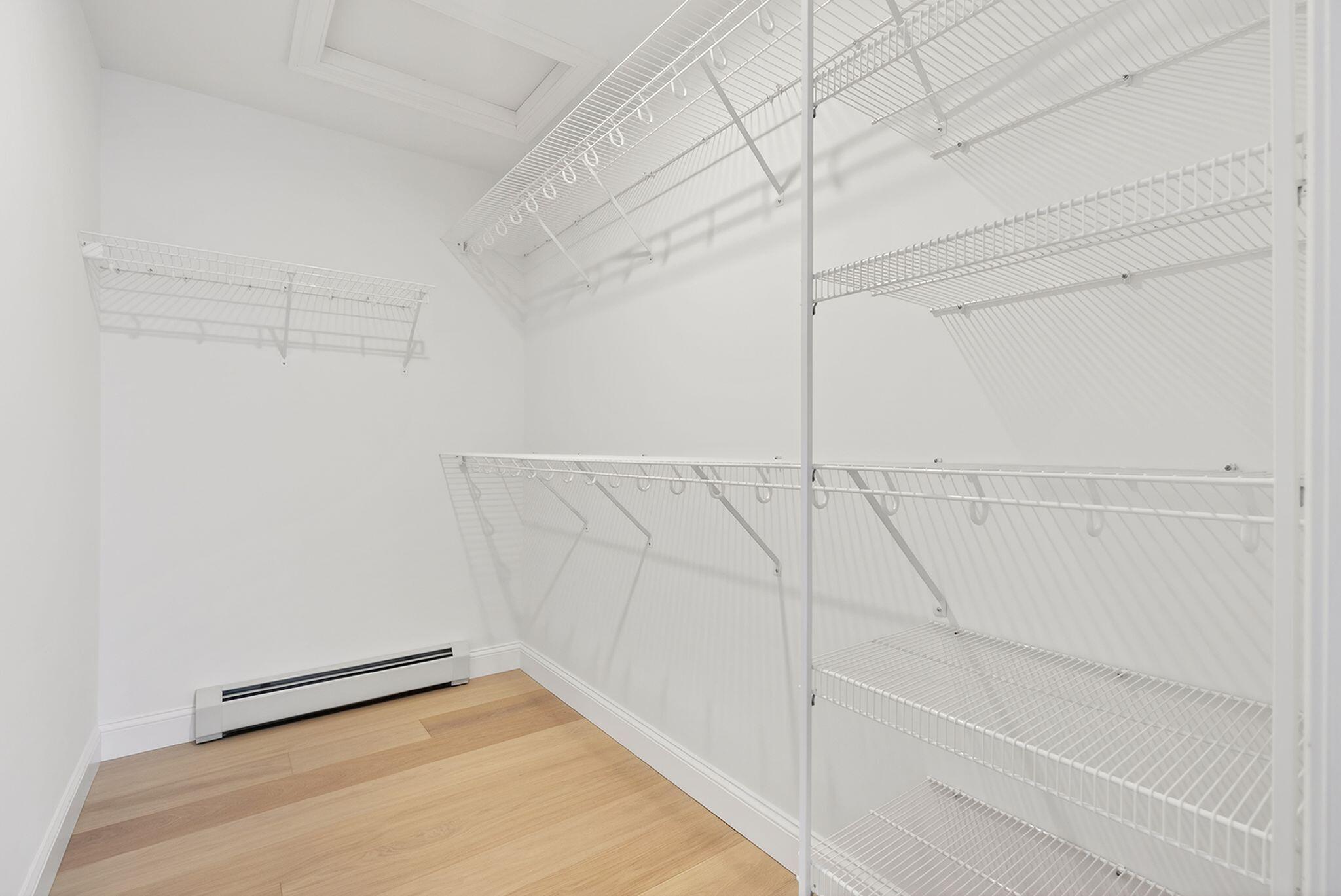 1595 U S 1 Route Freeport, ME 04032 - Photo 26 of 60 64_DSC00017