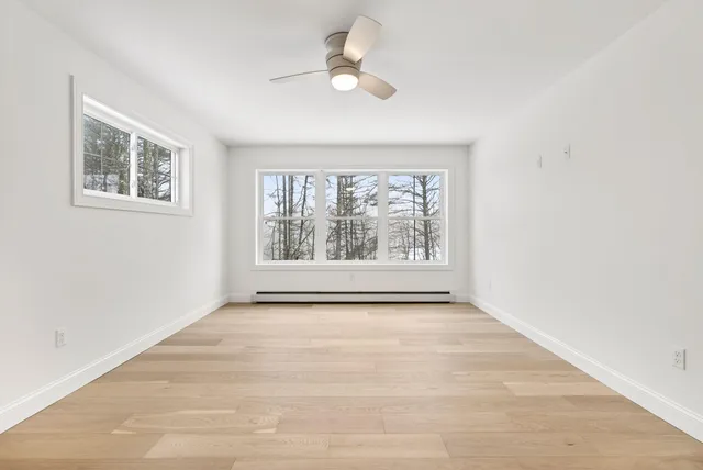 $839,000 | 1595 U S 1 Route, Freeport, ME 04032