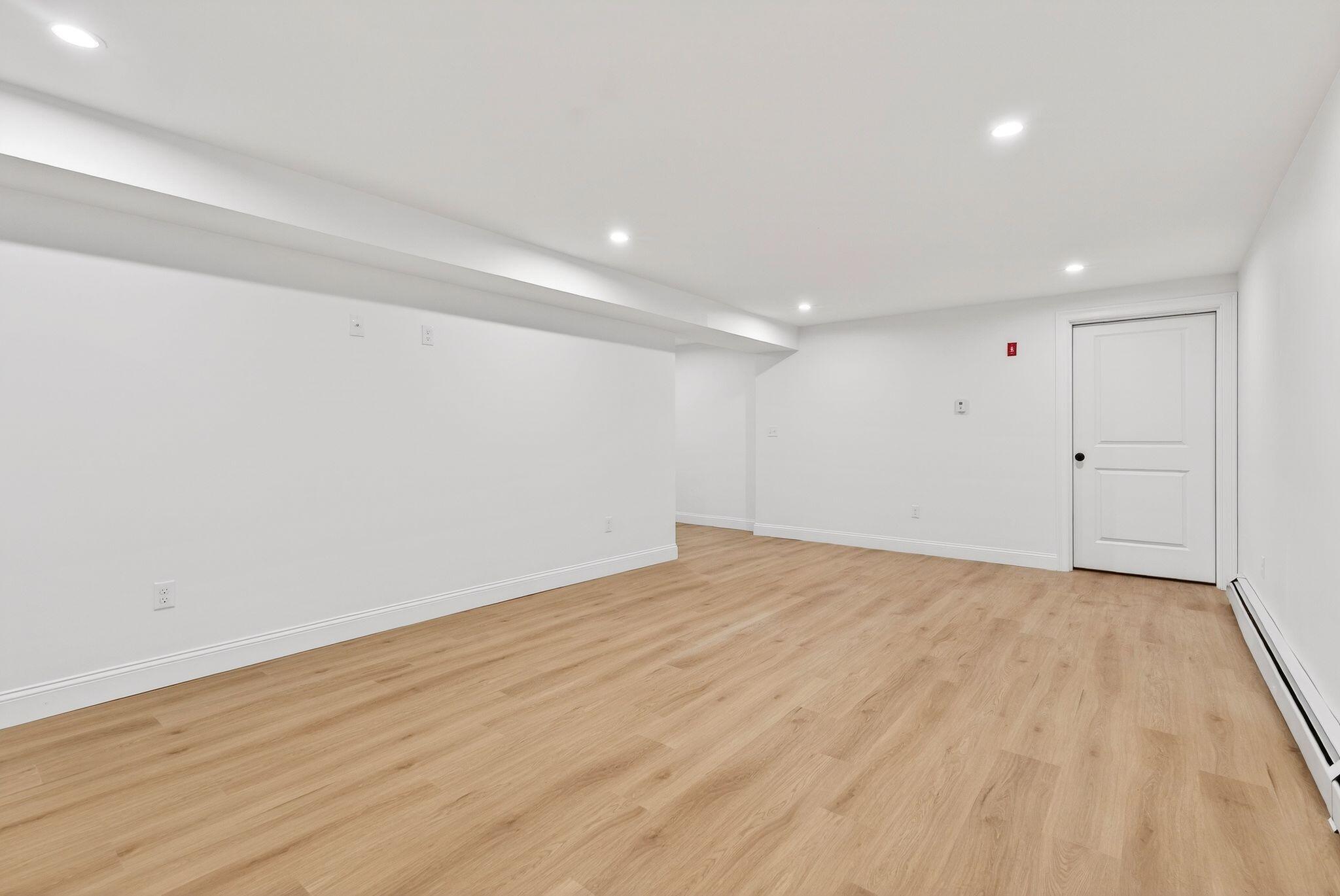 1595 U S 1 Route Freeport, ME 04032 - Photo 45 of 60 71_DSC00058