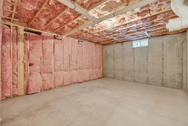 $839,000 | 1595 U S 1 Route, Freeport, ME 04032