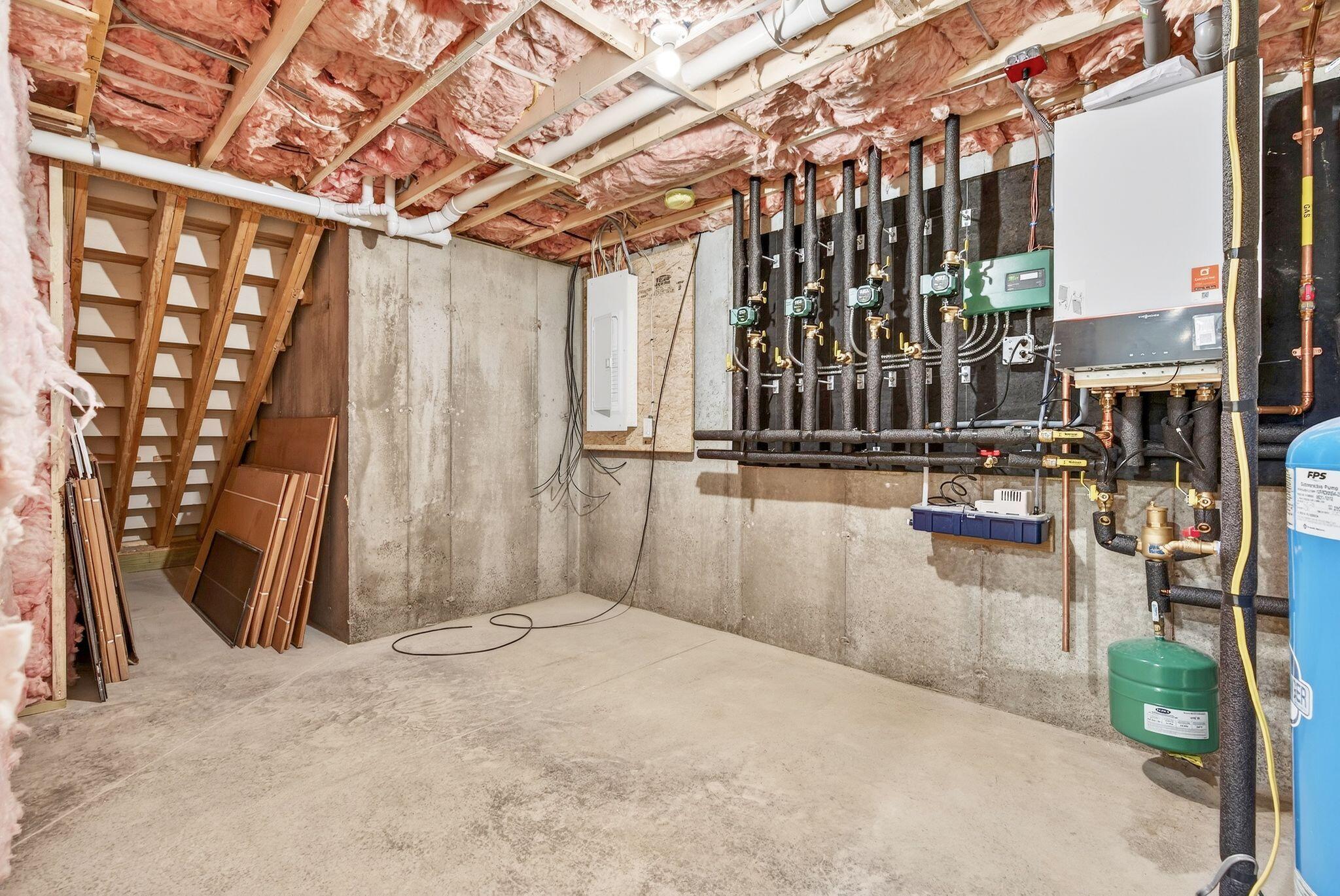 1595 U S 1 Route Freeport, ME 04032 - Photo 49 of 60 74_DSC00061