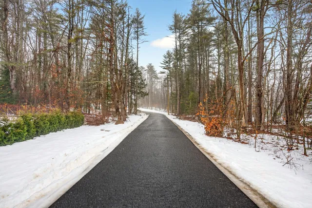 $839,000 | 1595 U S 1 Route, Freeport, ME 04032