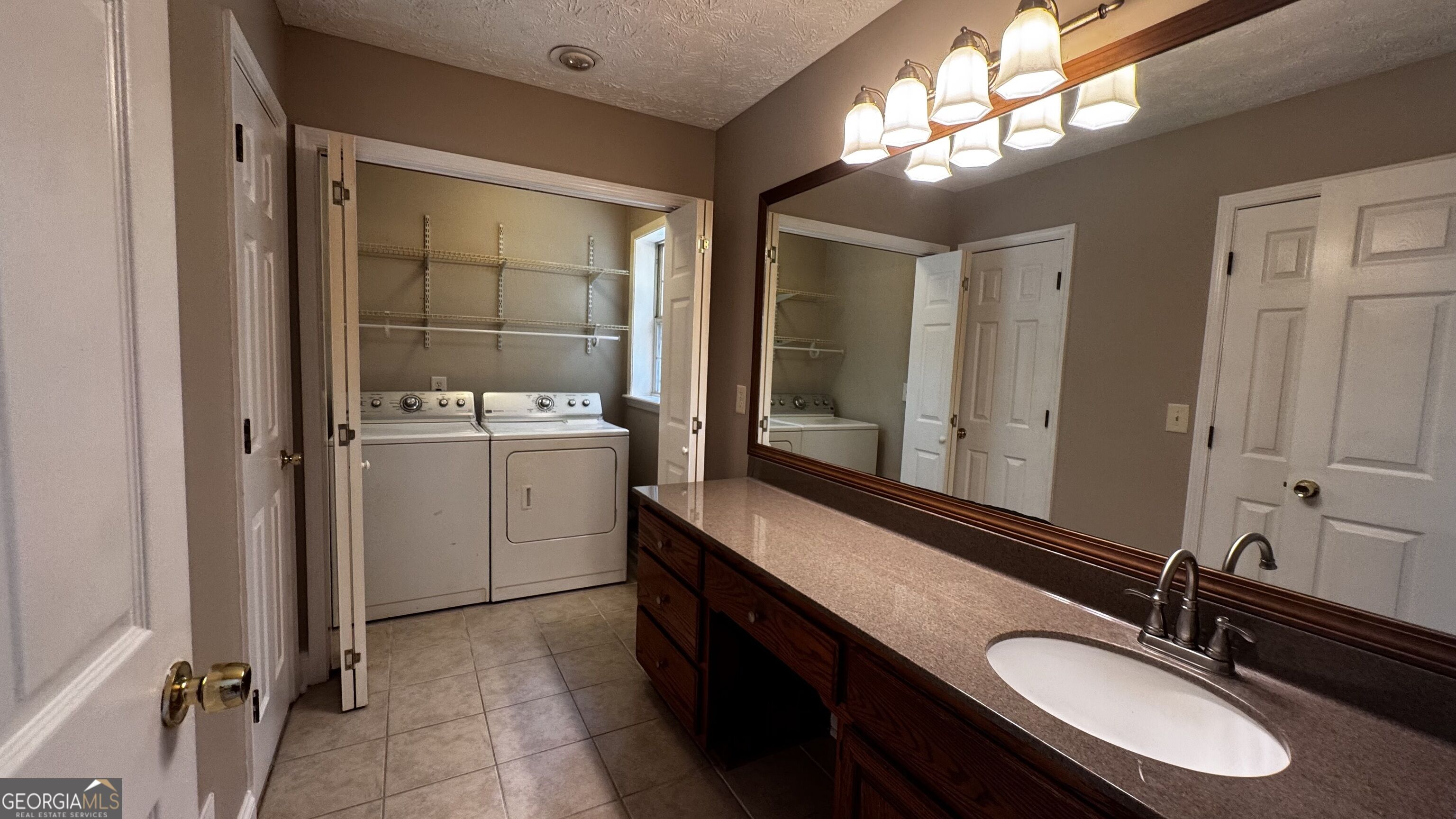 1997 McKinley Road Zebulon, GA 30295 - Photo 7 of 24 Gallery Image 7