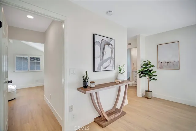 $1,299,900 | 377 Mooncrest Court, Newbury Park, CA 91320