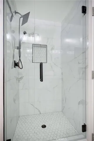 $1,299,900 | 377 Mooncrest Court, Newbury Park, CA 91320