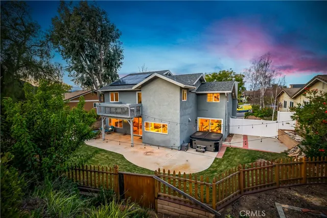 $1,299,900 | 377 Mooncrest Court, Newbury Park, CA 91320