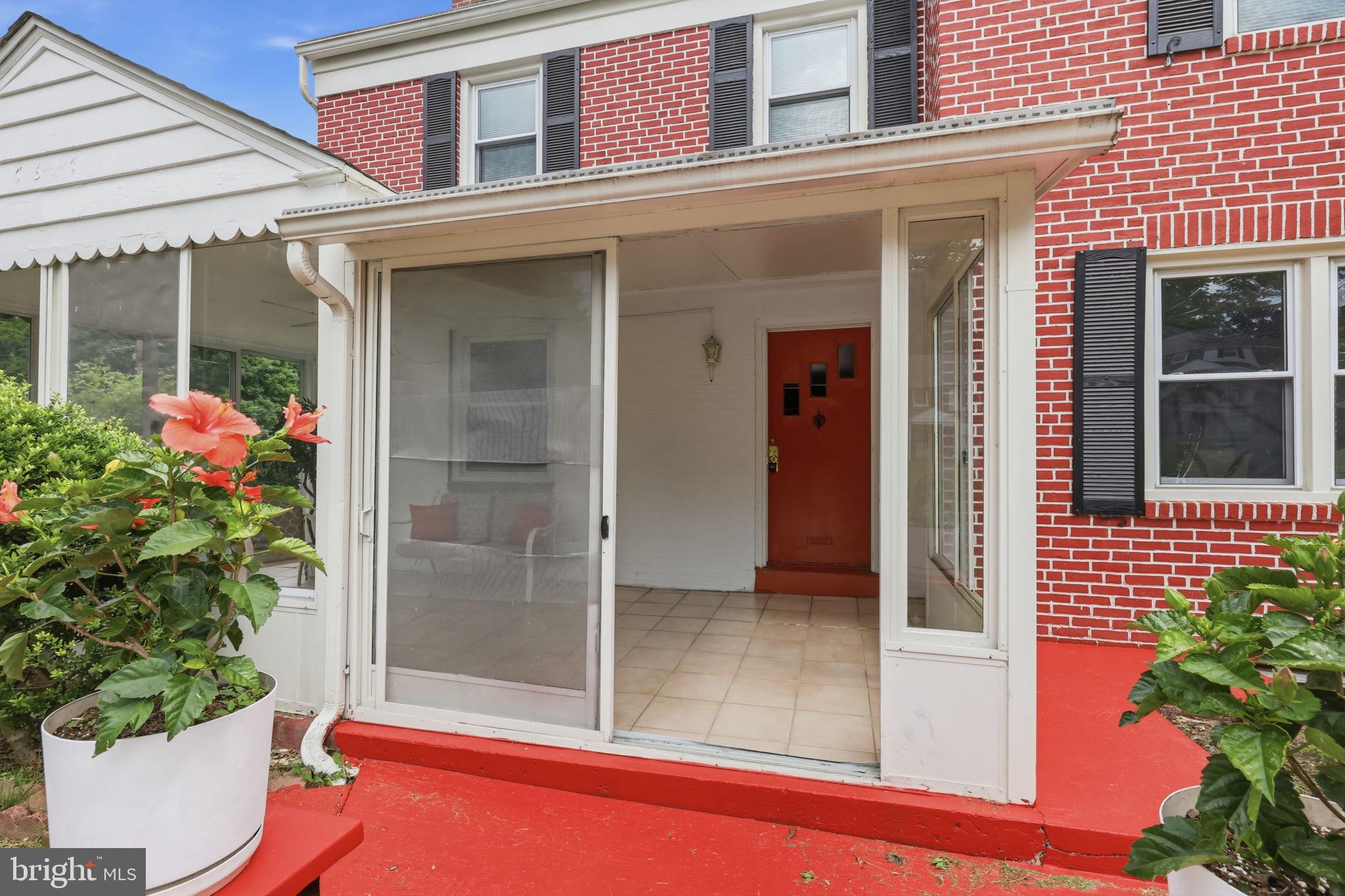 7617 Front Street Cheltenham, PA 19012 - Photo 2 of 26