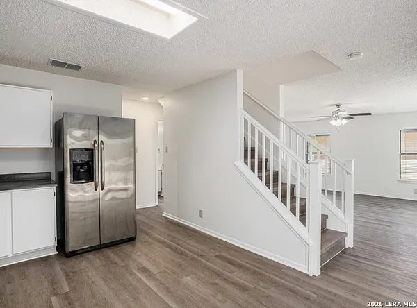 $2,300 | 13038 Woller Valley, San Antonio, TX 78249
