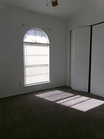 a view of empty room with window