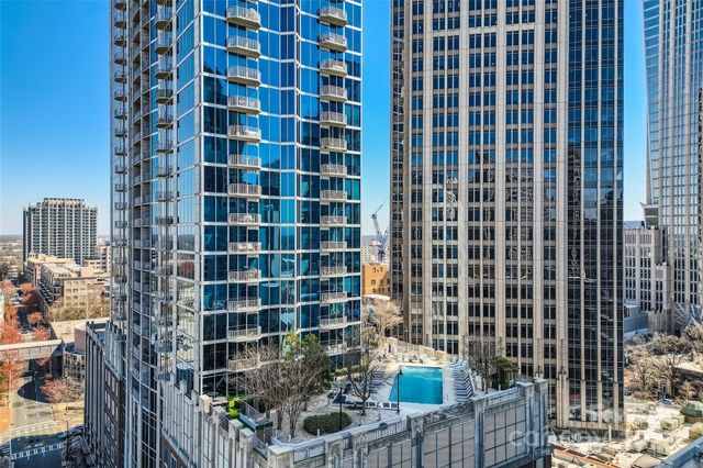 $575,000 | 210 North Church Street, Unit 1507, Charlotte, NC 28202