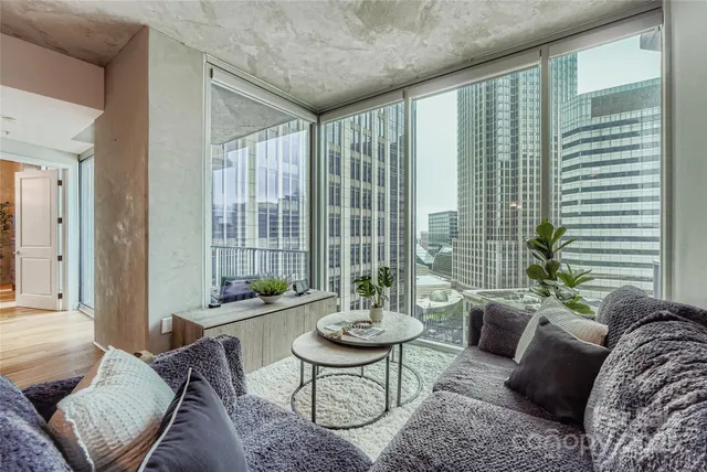 $590,000 | 210 North Church Street, Unit 1507, Charlotte, NC 28202