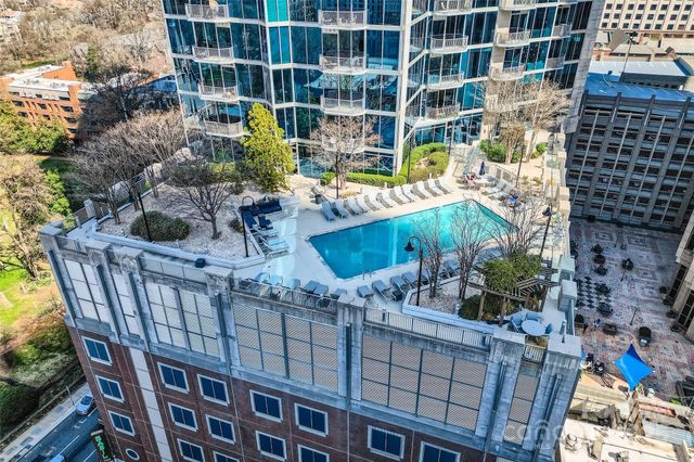 $575,000 | 210 North Church Street, Unit 1507, Charlotte, NC 28202