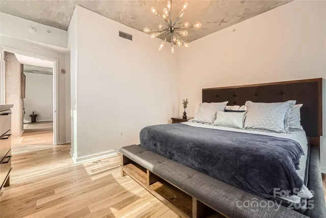 $590,000 | 210 North Church Street, Unit 1507, Charlotte, NC 28202