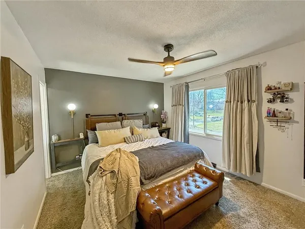 $329,000 | 117 South Grand Avenue, Maryville, MO 64468