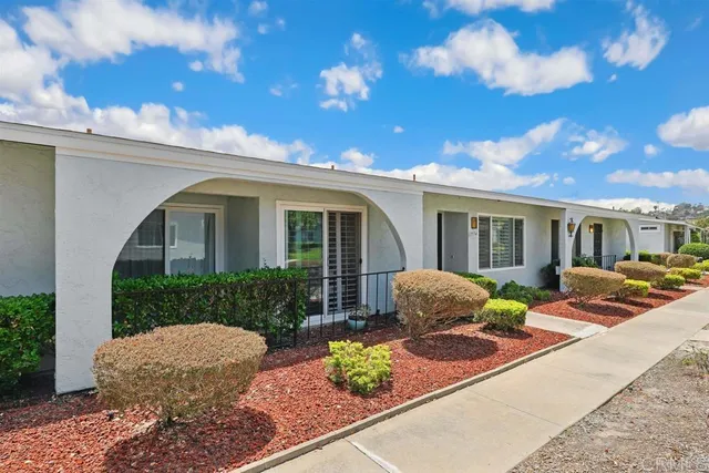 $432,576 | 3594 Pear Blossom Drive, Oceanside, CA 92057