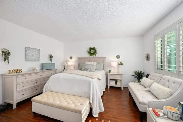 $432,576 | 3594 Pear Blossom Drive, Oceanside, CA 92057