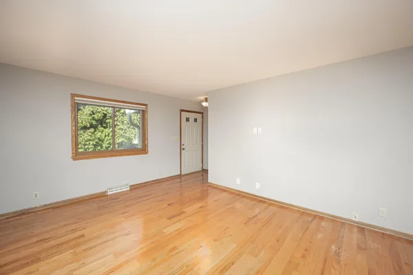 $199,000 | 9508 West Maple Court, Unit 1, West Allis, WI 53214