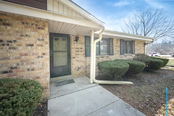 $199,000 | 9508 West Maple Court, Unit 1, West Allis, WI 53214