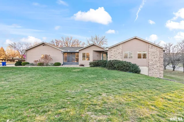 $170,000 | 2151 South Imboden Place, Decatur, IL 62521