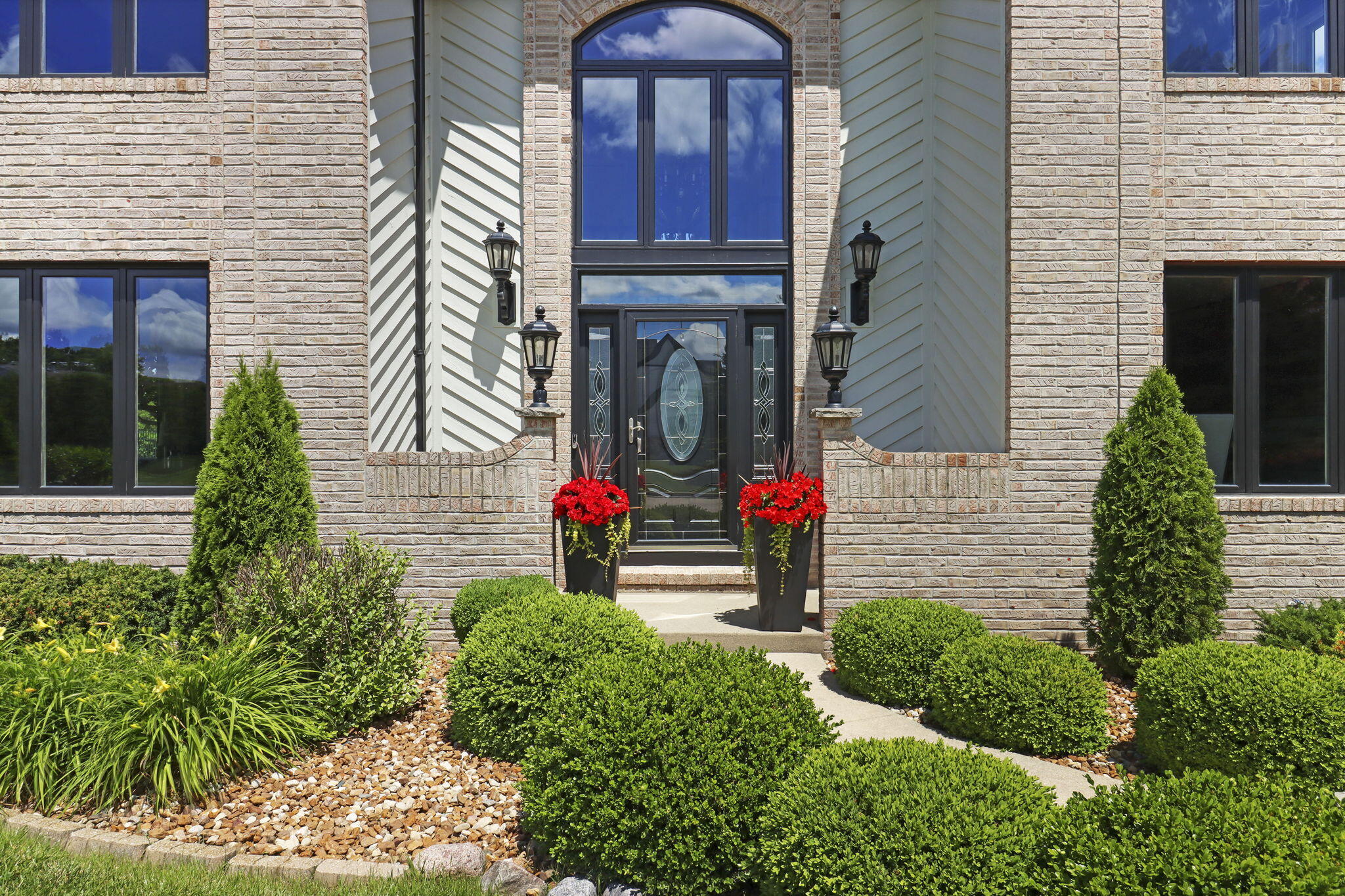 4366 86th Street Pleasant Prairie, WI 53142 - Photo 5 of 49 Front Door