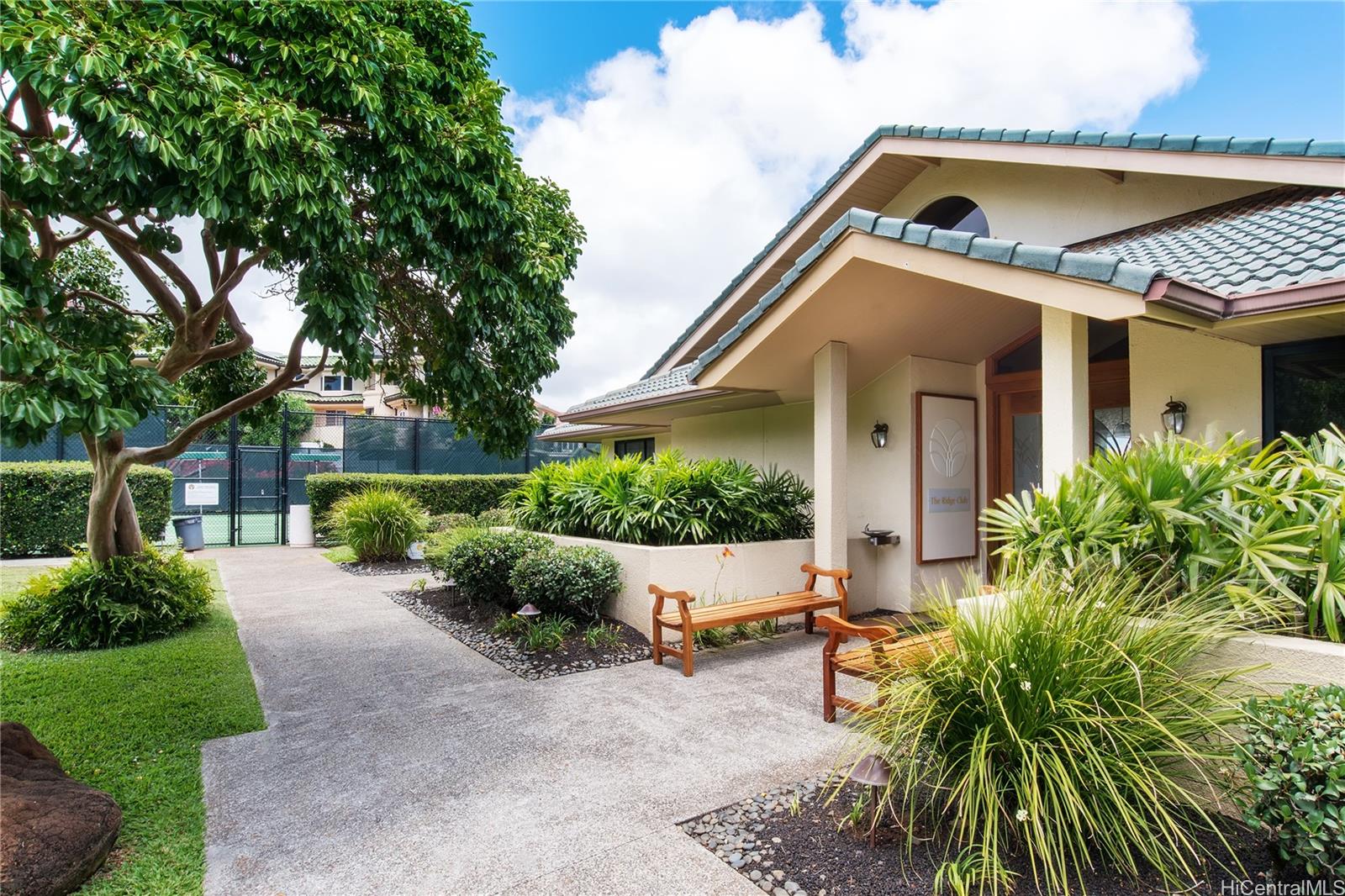 549 Moaniala Street Honolulu, HI 96821 - Photo 19 of 23 Club House