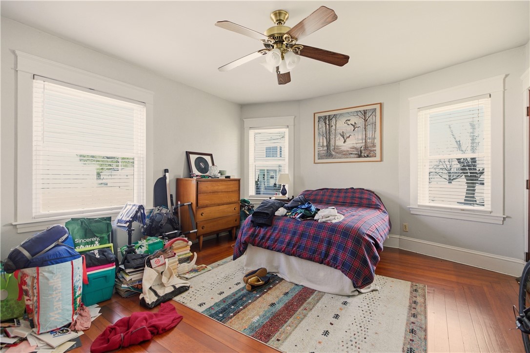 982 York Avenue Pawtucket, RI 02861 - Photo 14 of 50