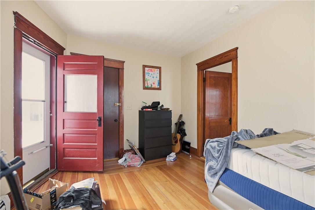 982 York Avenue Pawtucket, RI 02861 - Photo 26 of 50