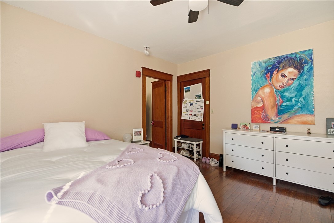 982 York Avenue Pawtucket, RI 02861 - Photo 3 of 50