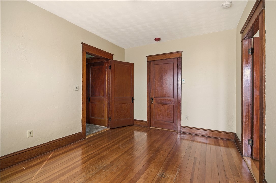 982 York Avenue Pawtucket, RI 02861 - Photo 35 of 50