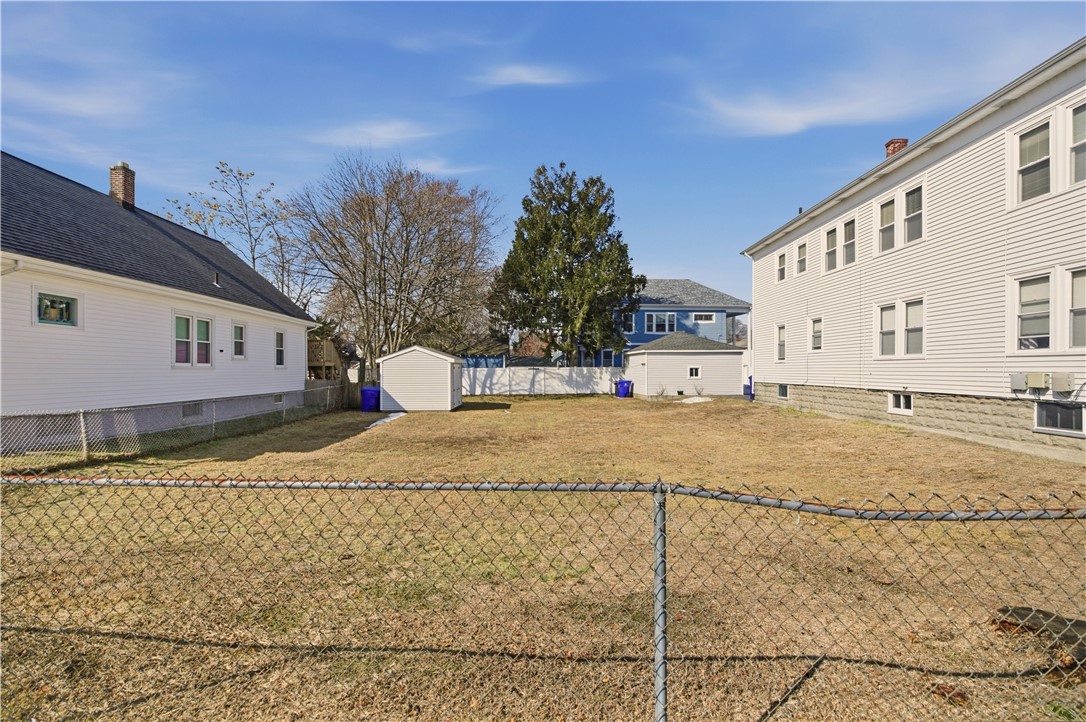 982 York Avenue Pawtucket, RI 02861 - Photo 43 of 50