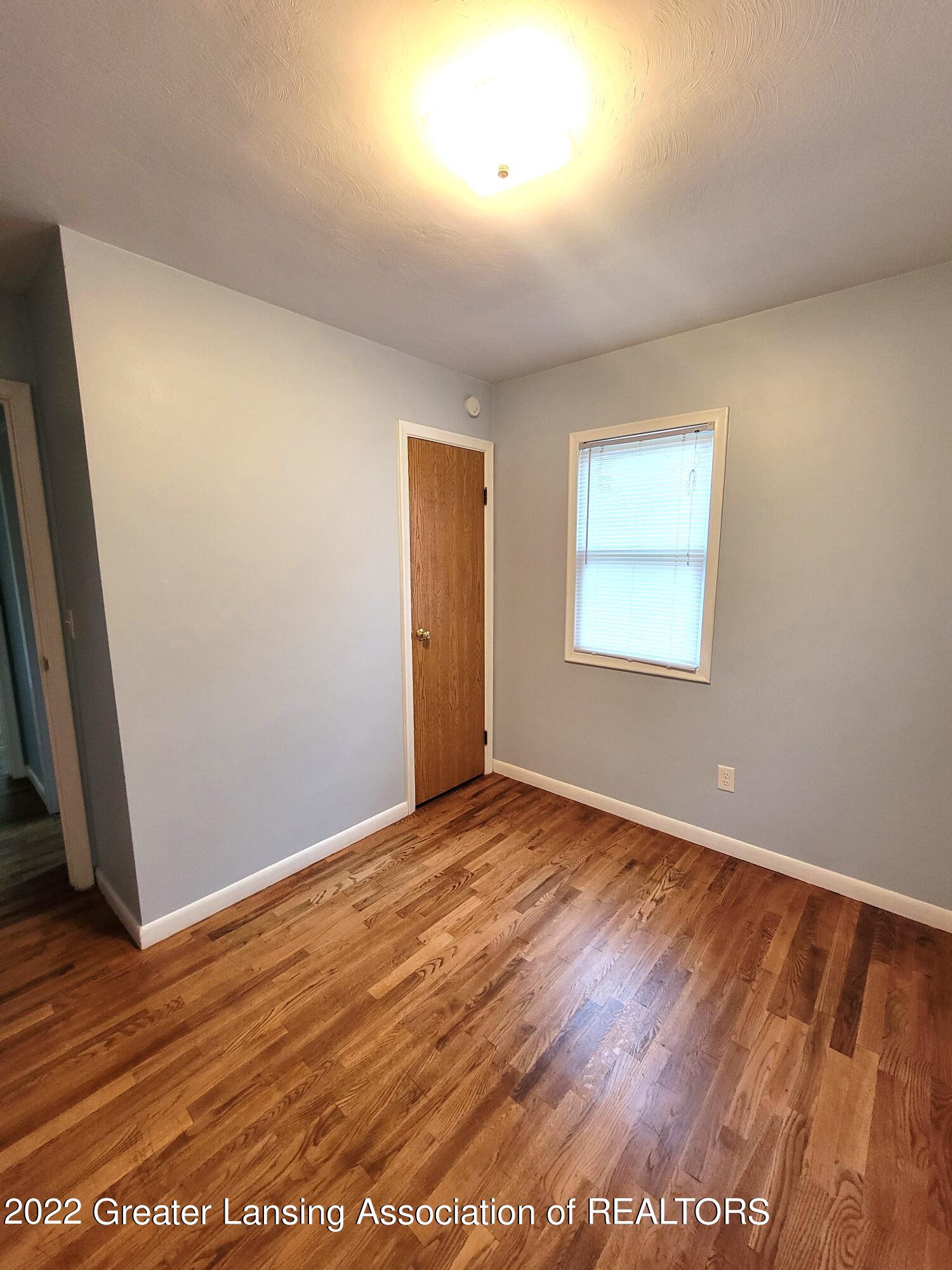 4293 Keller Road Holt, MI 48842 - Photo 20 of 37 20220924_094114