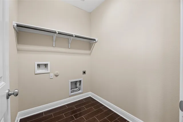 $2,800 | 17900 Crimson Apple Way, Pflugerville, TX 78660