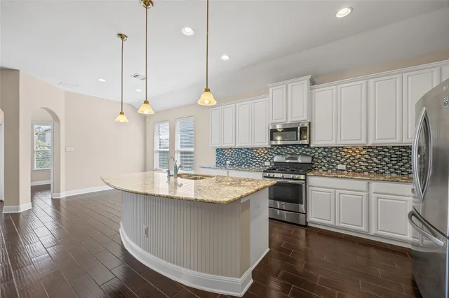 $2,800 | 17900 Crimson Apple Way, Pflugerville, TX 78660