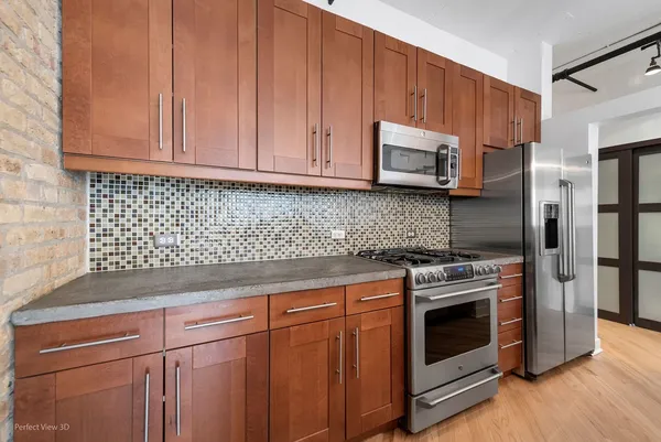 $579,000 | 411 West Ontario Street, Unit 419, Chicago, IL 60654