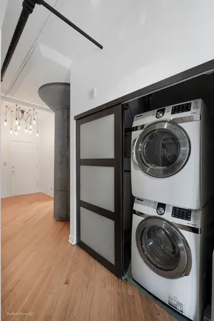 $579,000 | 411 West Ontario Street, Unit 419, Chicago, IL 60654