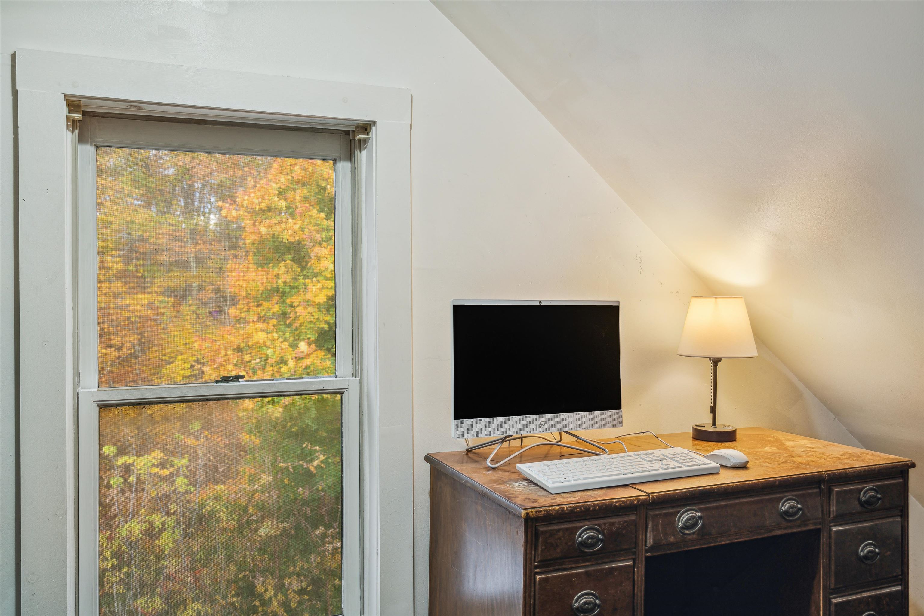 128 Union Street Springfield, VT 05156 - Photo 27 of 38