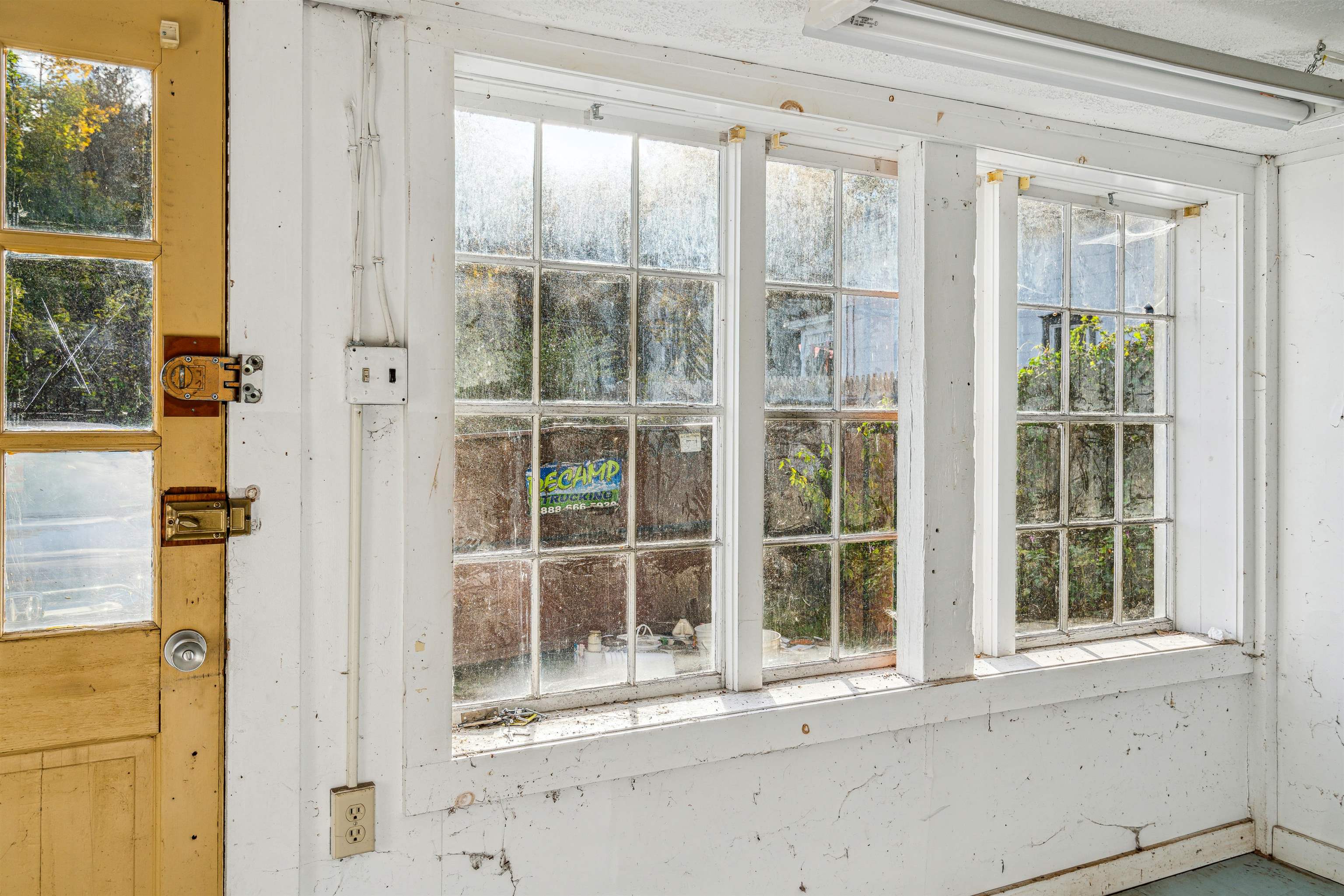 128 Union Street Springfield, VT 05156 - Photo 30 of 38