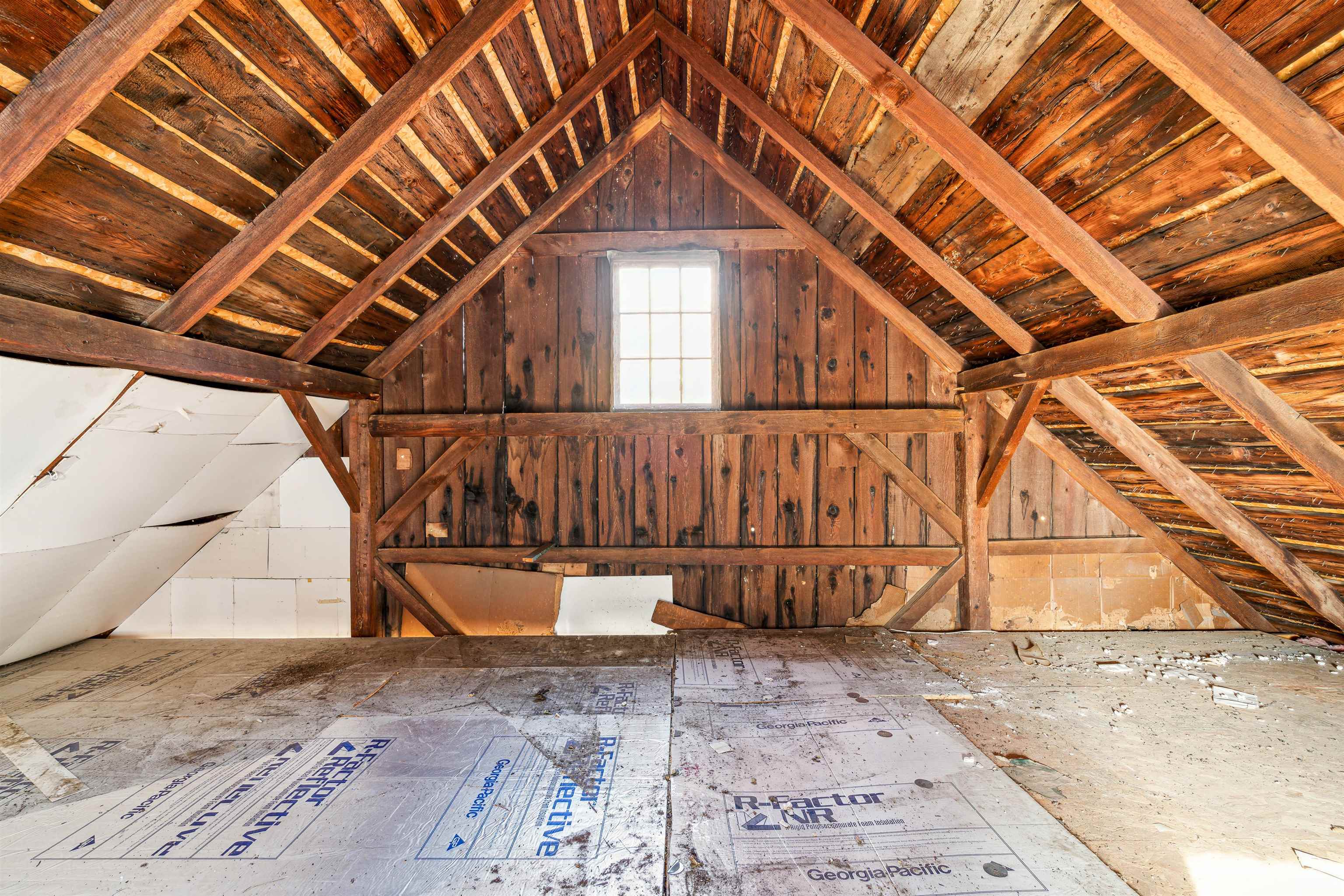 128 Union Street Springfield, VT 05156 - Photo 32 of 38