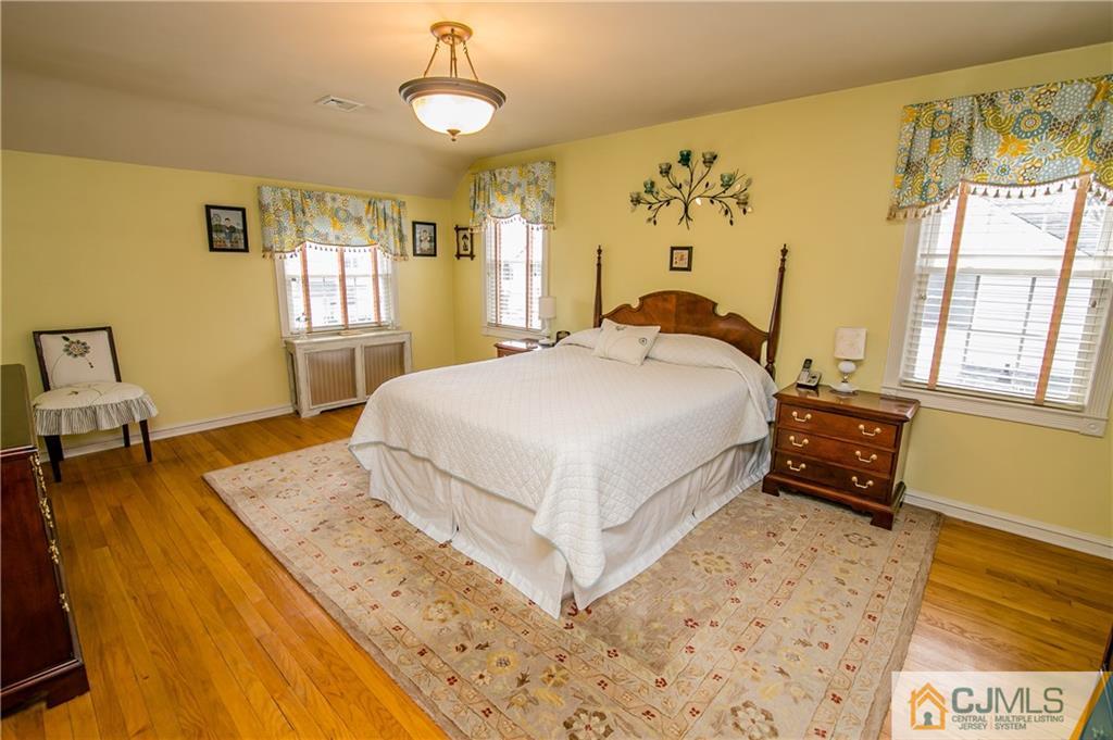 27 Weldon Road Matawan, NJ 07747 - Photo 15 of 25 Gallery Image 15