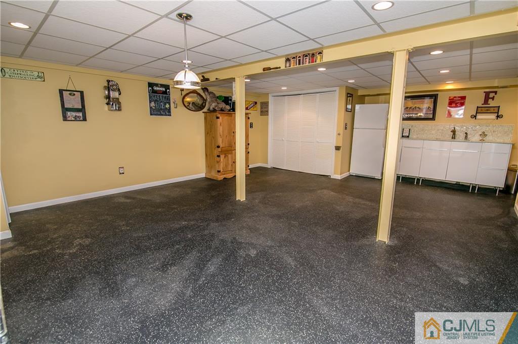 27 Weldon Road Matawan, NJ 07747 - Photo 21 of 25 Gallery Image 21