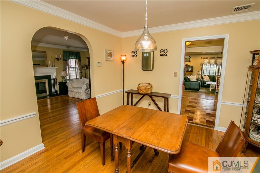 27 Weldon Road Matawan, NJ 07747 - Photo 8 of 25 Gallery Image 8