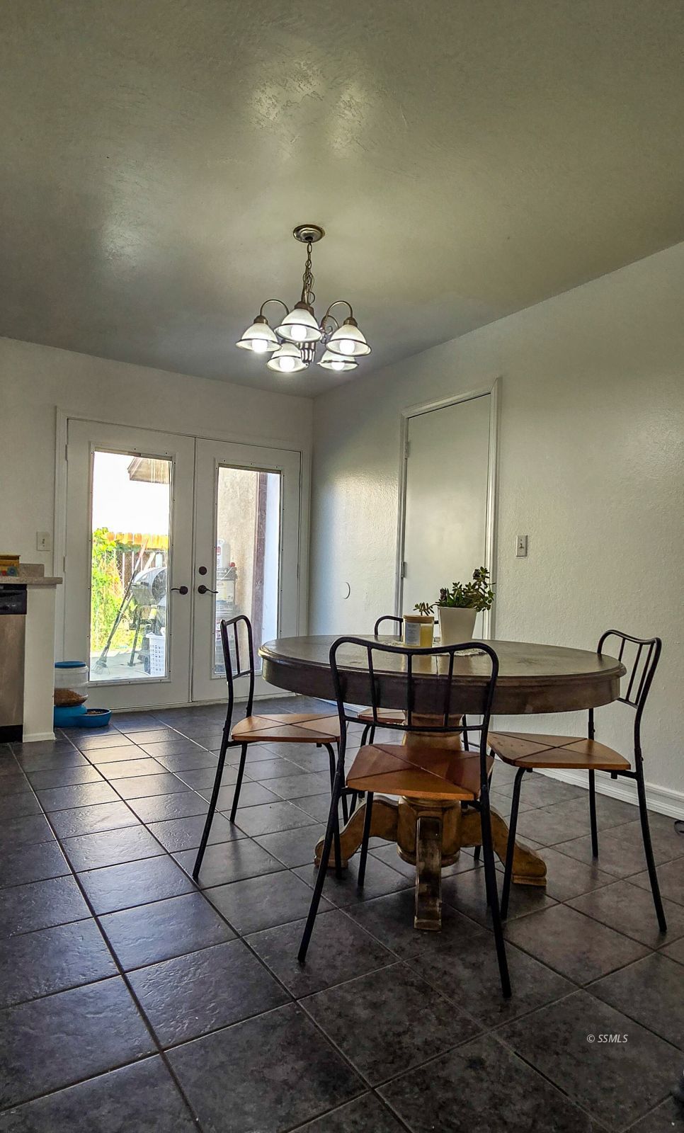1213 West Willow Avenue Ridgecrest, CA 93555 - Photo 7 of 20