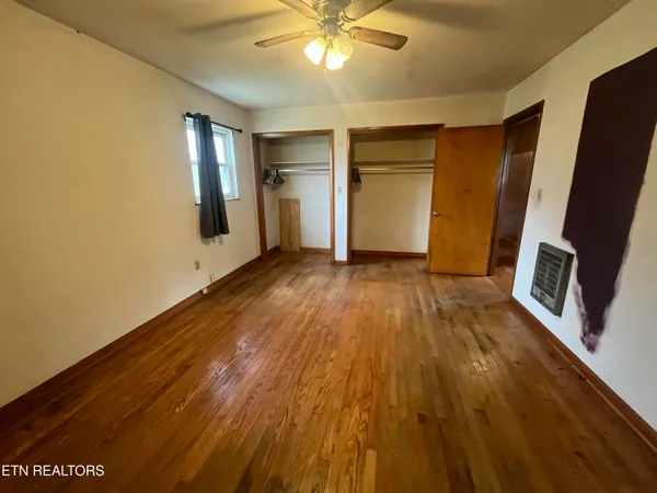 $135,000 | 3981 Dr Thomas Walker Road, Rose Hill, VA 24281