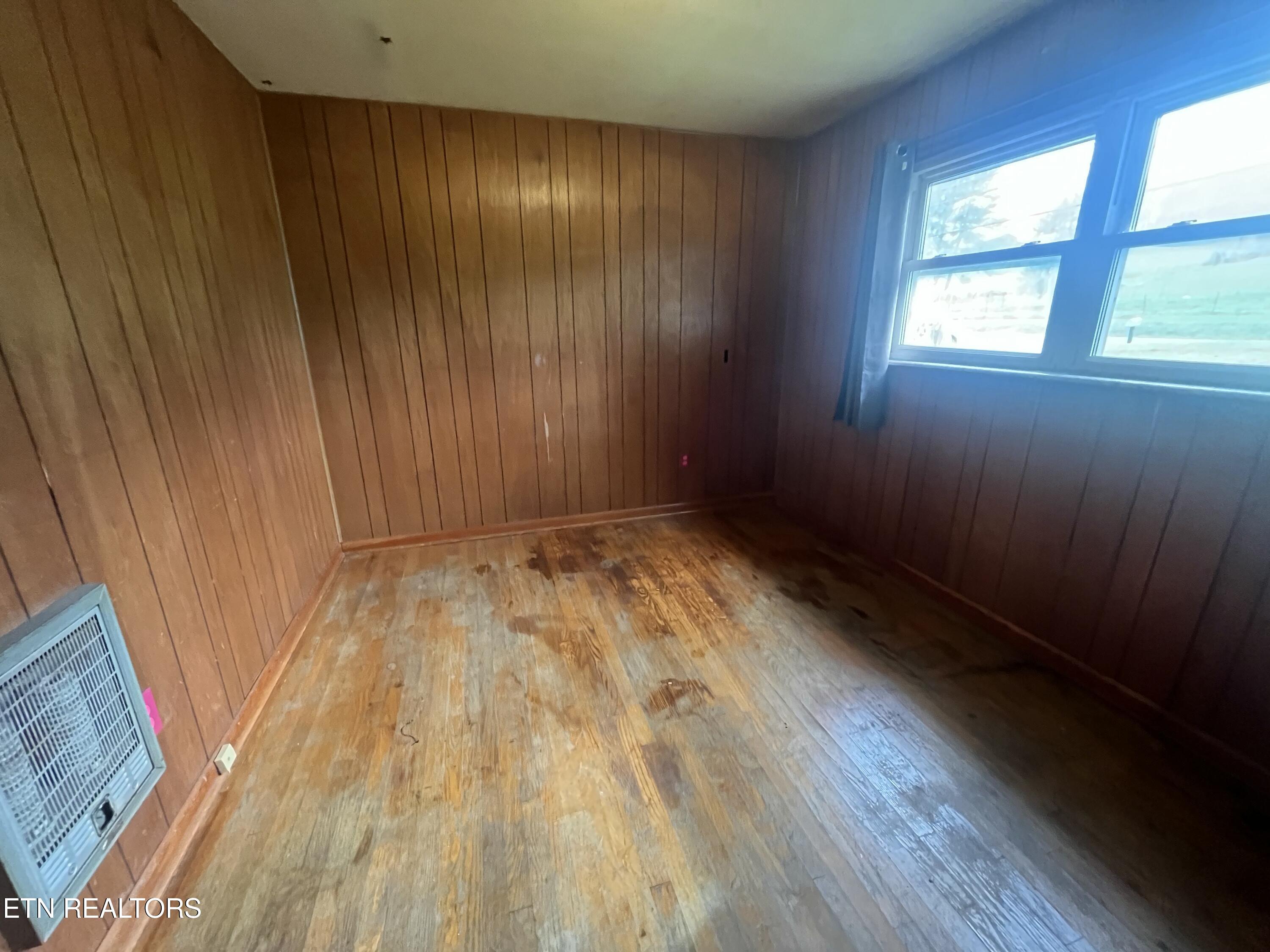 3981 Dr Thomas Walker Road Rose Hill, VA 24281 - Photo 29 of 47 IMG_6643