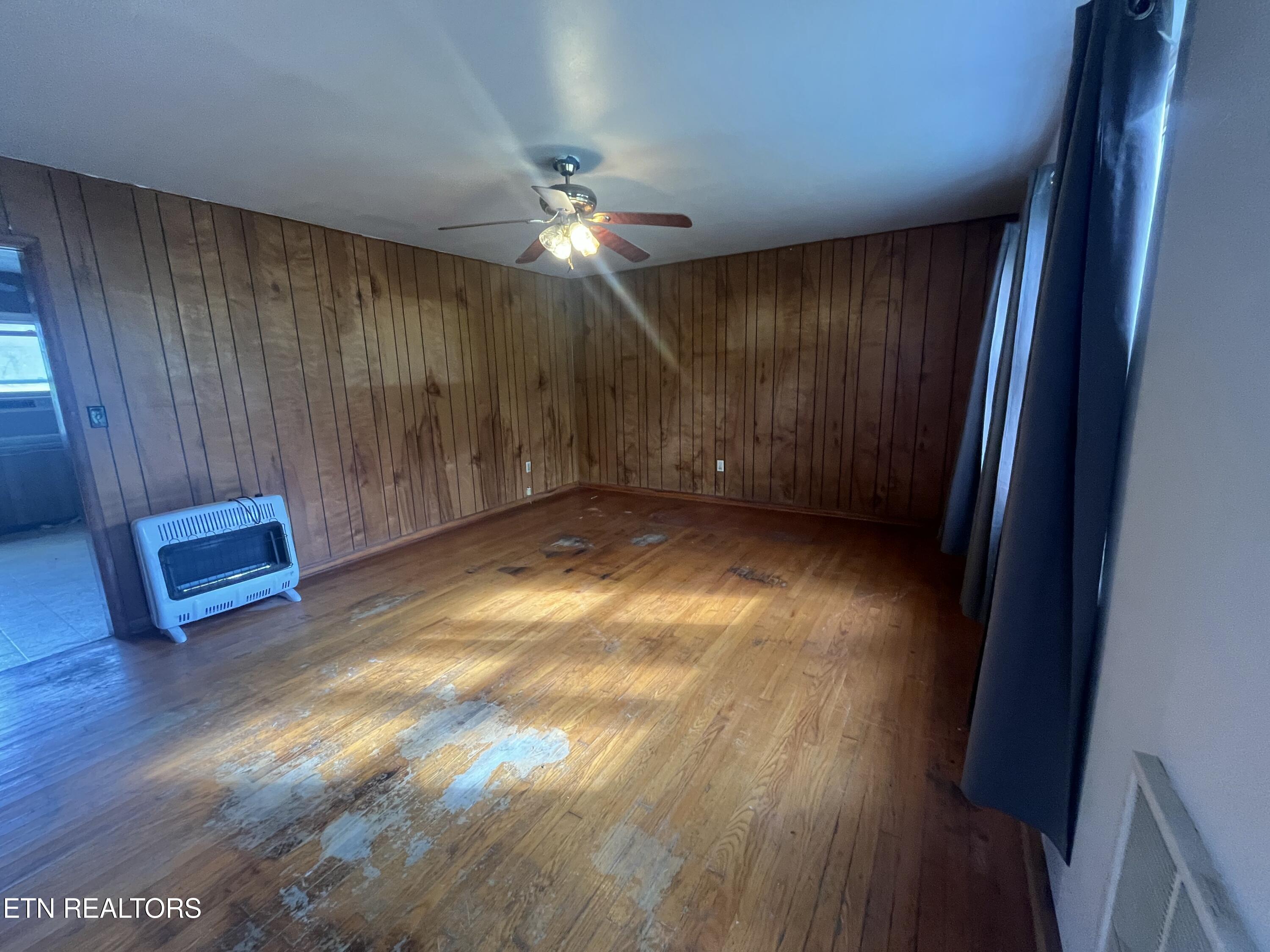 3981 Dr Thomas Walker Road Rose Hill, VA 24281 - Photo 5 of 47 IMG_6610
