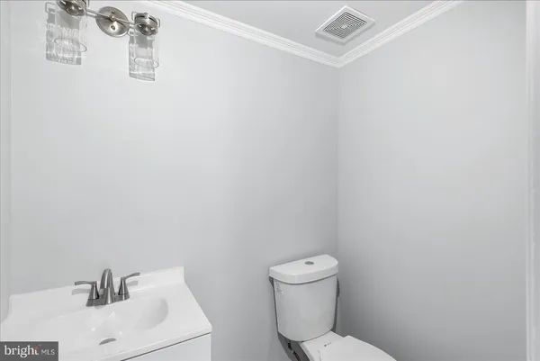 $580,000 | 5806 South Crestwood Avenue, Richmond, VA 23226