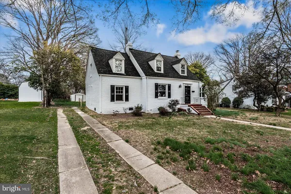 $580,000 | 5806 South Crestwood Avenue, Richmond, VA 23226