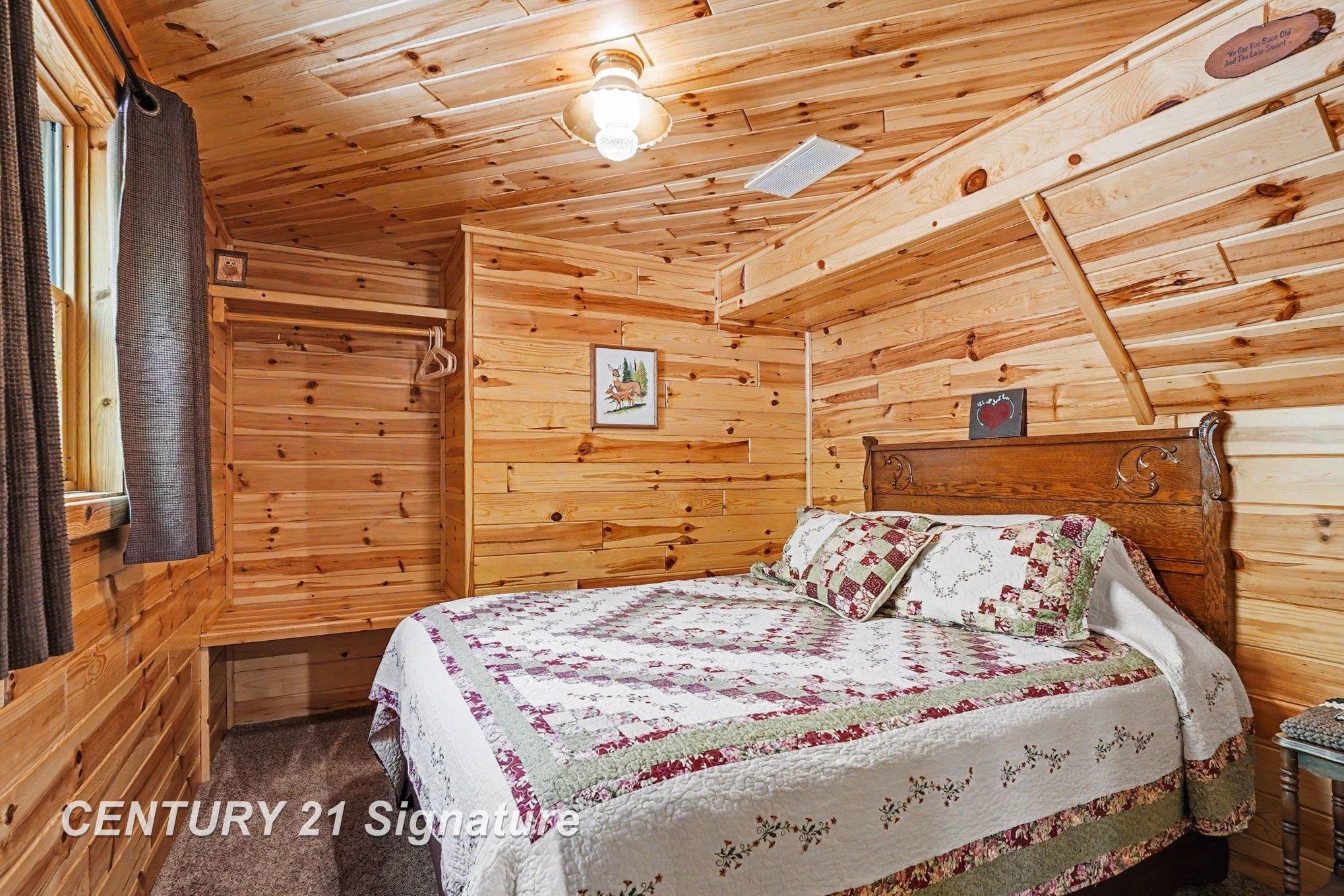 5757 Oak Road Rose City, MI 48654 - Photo 10 of 39