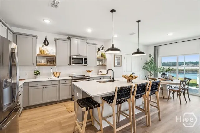 $379,900 | 191 Kingswood Circle, Bloomingdale, GA 31302